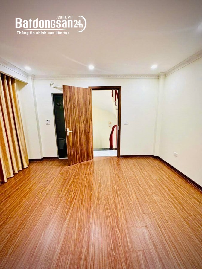 Bán nhà Đường Tư Đình, Phường Long Biên, Quận Long Biên