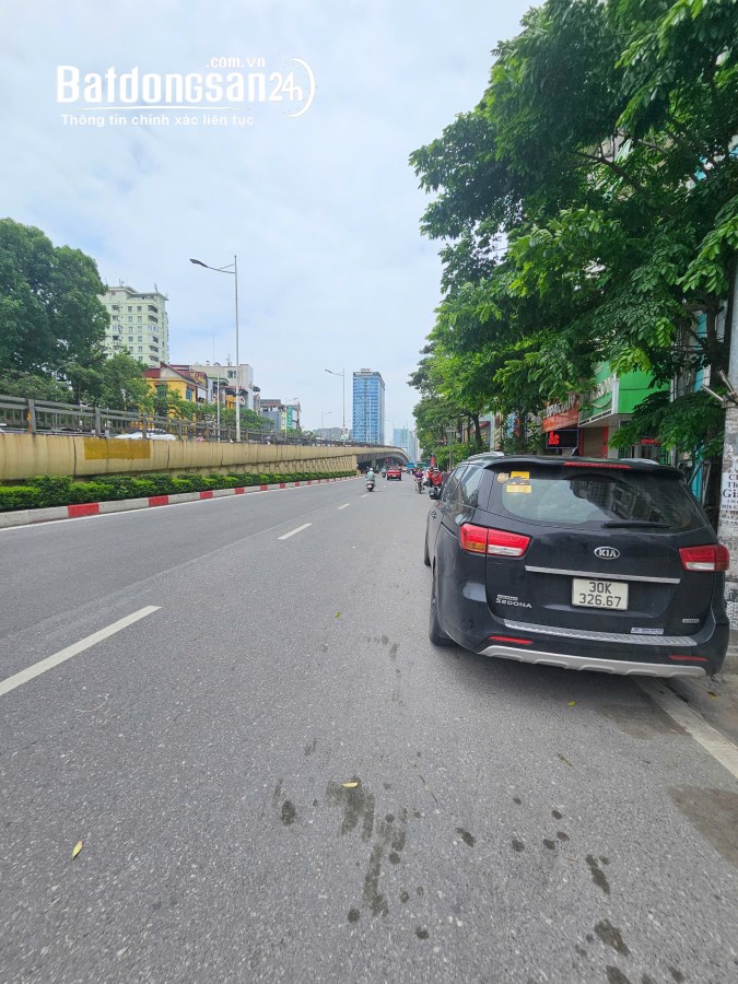 Bán nhà mặt tiền Đường Nguyễn Chí Thanh, Phường Láng Thượng, Quận Đống Đa