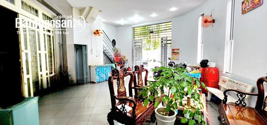 Bán nhà mặt tiền Đường Thích Minh Nguyệt, Phường 2, Tân Bình, DT 7,3x22 chỉ 144tr/m2