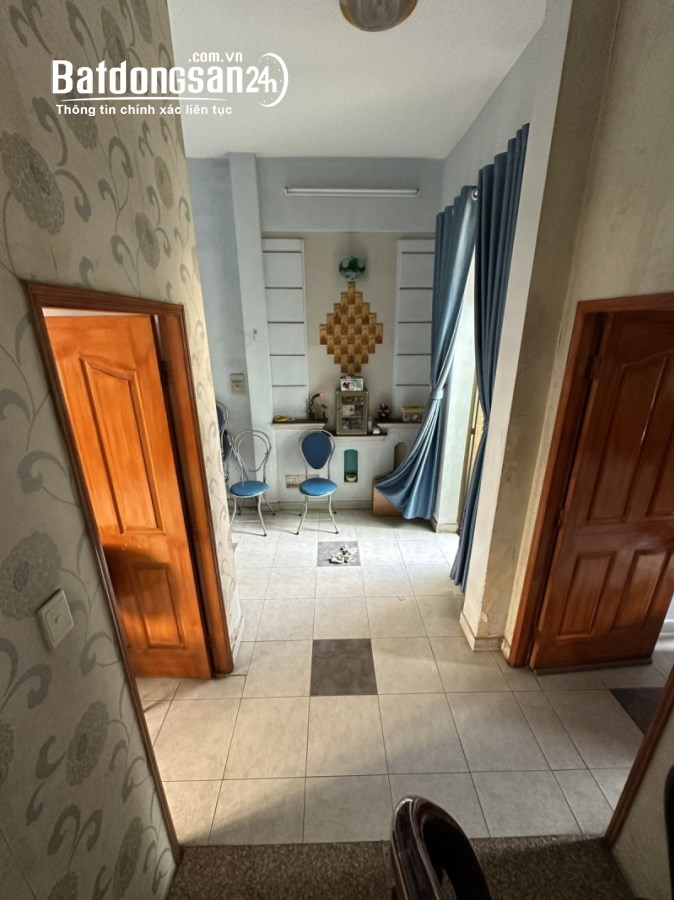 Bán nhà 120m², 3 tầng, 5PN, 5WC, Trường Thọ, Thủ Đức - 9.95  tỷ