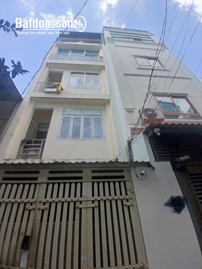 Bán gấp Phạm Văn Hai, Tân Bình 5 tầng DT 80m2 với 16CHDV dòng tiền cao chỉ 8,x tỷ 