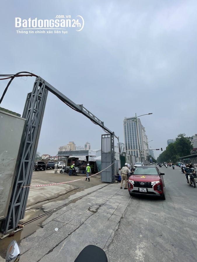 Bán nhà mặt tiền Phố Giảng Võ, Phường Giảng Võ, Quận Ba Đình