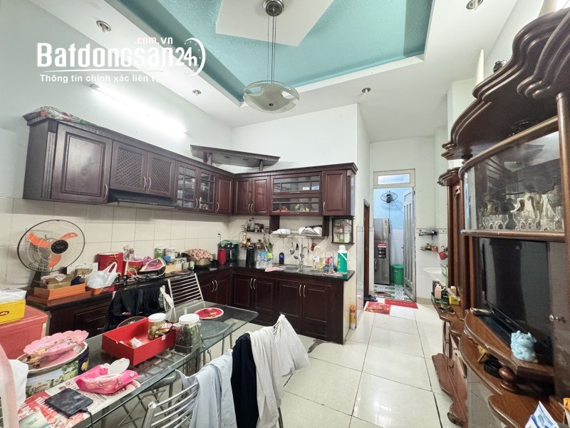 Bán nhà 72m², 6PN, 4WC, 4 tầng, đường số 9, Linh Trung, Thủ Đức - 8.9 tỷ