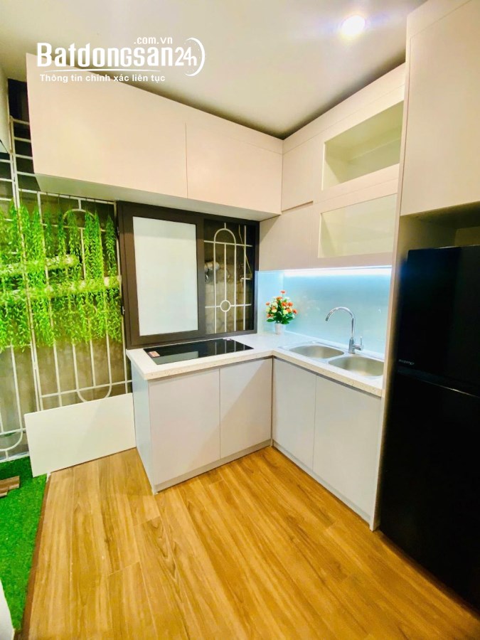 Bán căn hộ tập thể Phố Thi sách 70m, giá 4,86 tỷ, full nội thất.