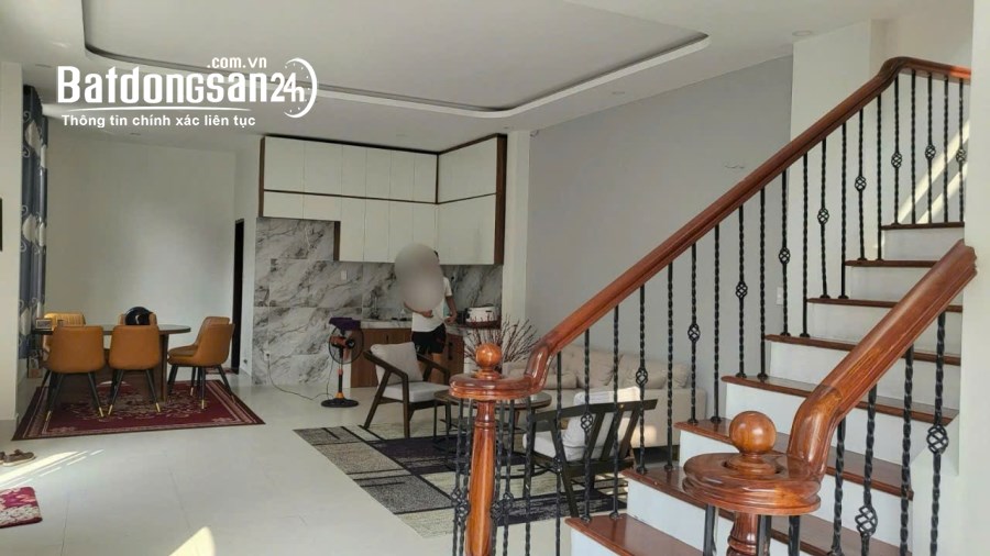 Bán nhà đẹp 2 mặt tiền đắc địa sát đường Lê Đại Hành, Q.Cẩm Lệ, TP. Đà Nẵng 