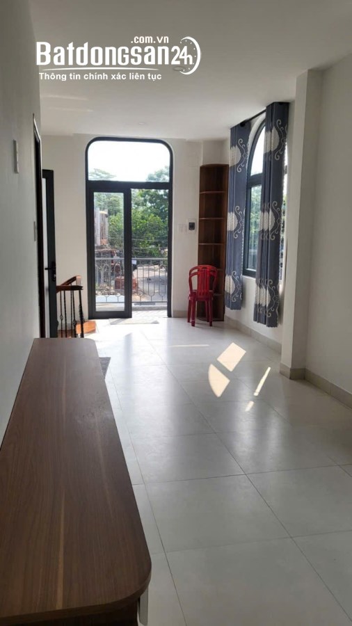 Bán nhà đẹp 2 mặt tiền đắc địa sát đường Lê Đại Hành, Q.Cẩm Lệ, TP. Đà Nẵng 