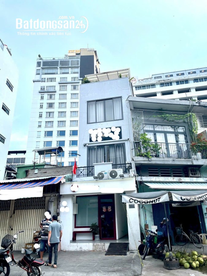 Bán nhà mặt tiền Đường Đề Thám, Phường Cô Giang, Quận 1