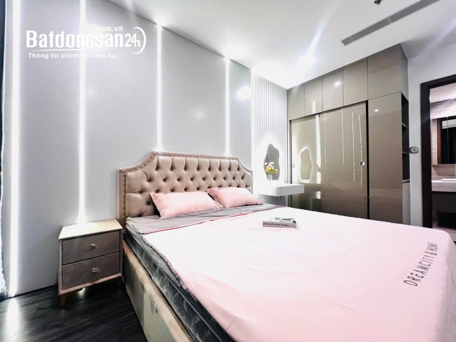 Chính chủ cần bán gấp căn 2 phòng ngủ cao cấp Vinhomes The Zenpark, Gia Lâm 4,33tỷ