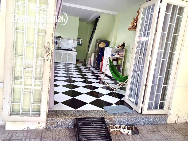 Bán nhà 92m2, 2PN, 2WC, Kha Vạn Cân, Thủ Đức, 5.7 tỷ