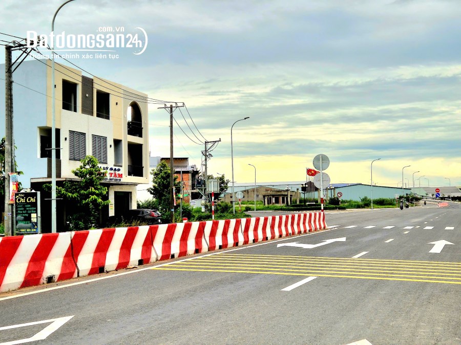 Bán đất Đường ĐT 818, Thị trấn Thủ Thừa, Huyện Thủ Thừa