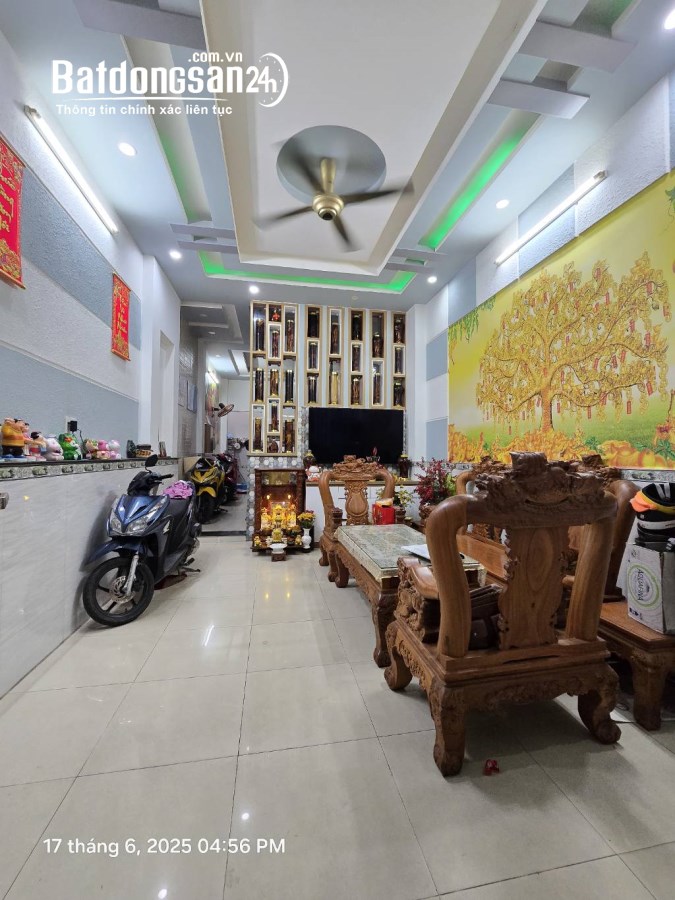 Bán nhà Đường Âu Cơ, Phường 14, Quận Tân Bình