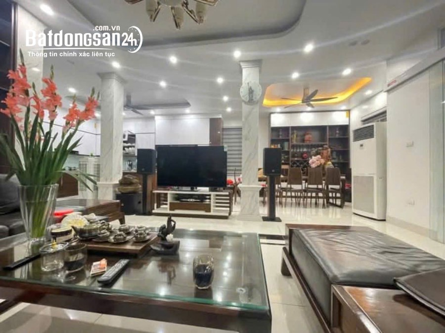 BÁN NHÀ PHÂN LÔ Ô TÔ ĐỖ CỬA PHÁO ĐÀI LÁNG ĐỐNG ĐA TẶNG NỘI THẤT Ở NGAY 45M 4 TẦNG