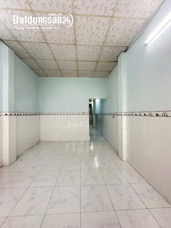 CẦN BÁN GẤP NHÀ 50M2, 2PN, GẦN HẺM XE HƠI, HUỲNH TẤN PHÁT GẦN NGUYỄN THỊ THẬP
