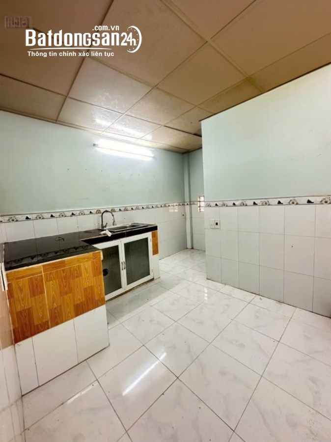 CẦN BÁN GẤP NHÀ 50M2, 2PN, GẦN HẺM XE HƠI, HUỲNH TẤN PHÁT GẦN NGUYỄN THỊ THẬP