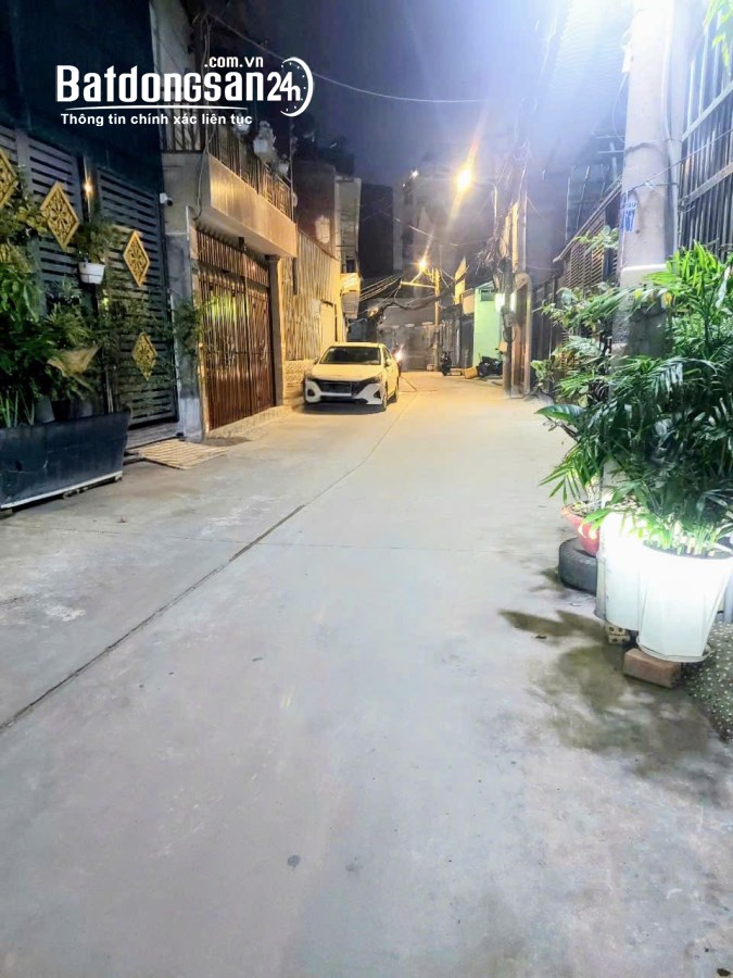 CẦN BÁN GẤP NHÀ 50M2, 2PN, GẦN HẺM XE HƠI, HUỲNH TẤN PHÁT GẦN NGUYỄN THỊ THẬP