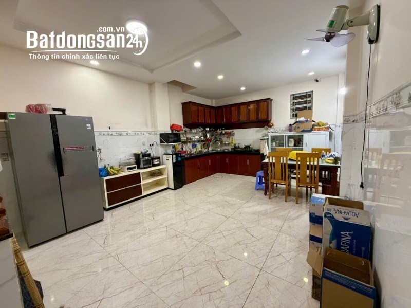 Bán nhà 84m², 4 tầng, 5PN, 4WC, Tam Bình, Thủ Đức - 6.85  tỷ