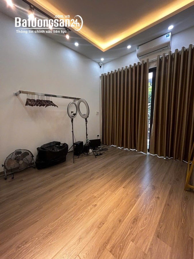 Bán nhà Đường Hoàng Văn Thái, Phường Khương Trung, Quận Thanh Xuân