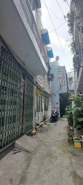 Bán nhà Đường Hoàng Văn Thụ, Phường 4, Quận Tân Bình