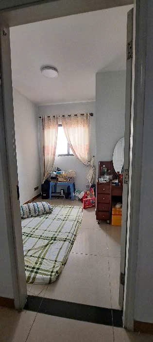 Gần ngã tư Âu Cơ-Lạc Long Quân,Tân Bình.7m x 8m.giá 2tỷ400