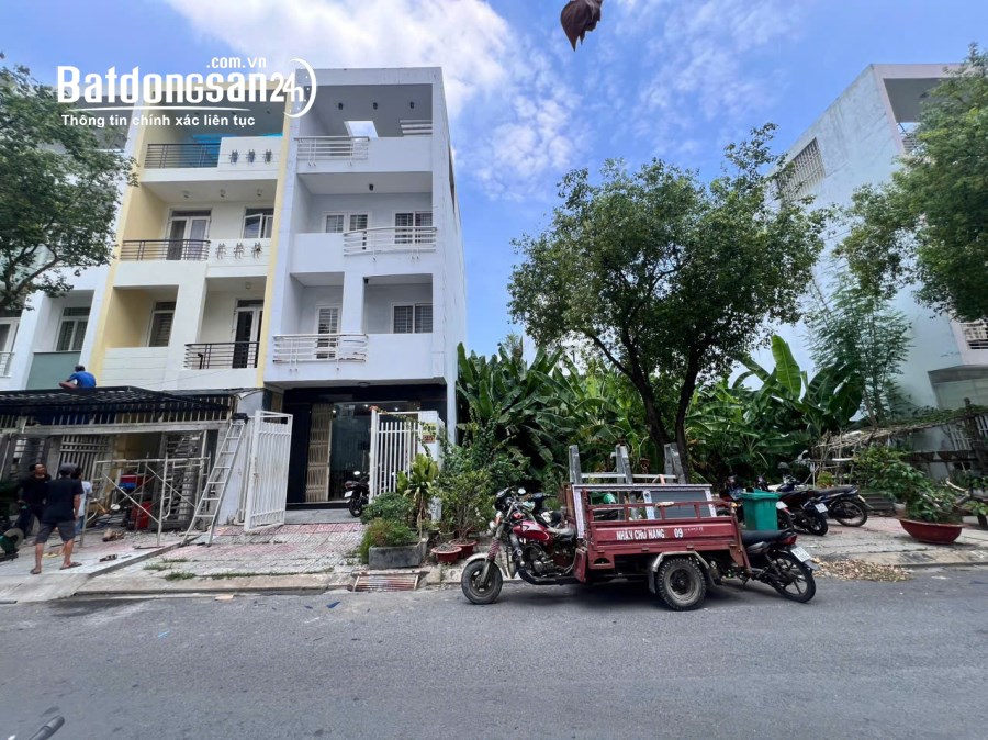 Bán đất Đường Nguyễn Văn Linh, Phường Tân Hưng (Quận 7 cũ),