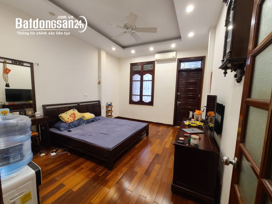 Bán nhà mặt tiền Đường Nguyễn Tuân, Phường Nhân Chính, Quận Thanh Xuân