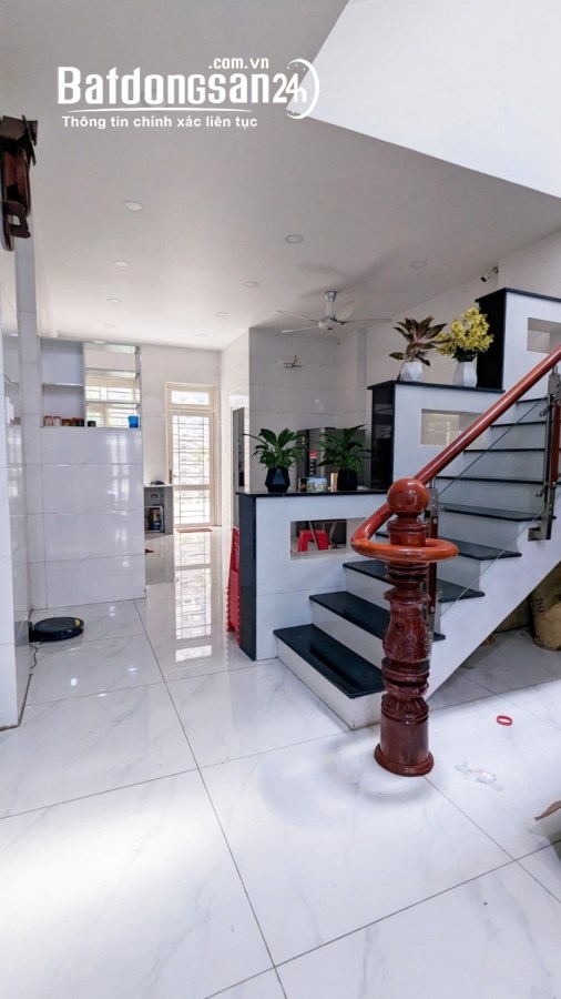 Tam Châu Bán nhà 4 tầng 96m², Tam Bình, Thủ Đức, 7.9 tỷ, sổ hồng