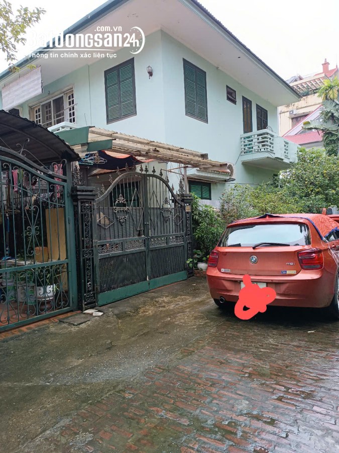 Bán nhà vườn 165m Võng Thị, Bưởi, Tây Hồ, Hà Nội.