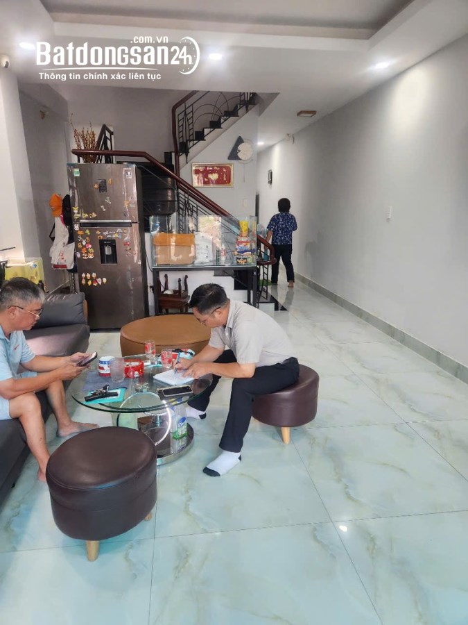 Bán nhà Đường Phạm Hữu Lầu, Phường Phú Mỹ, Quận 7