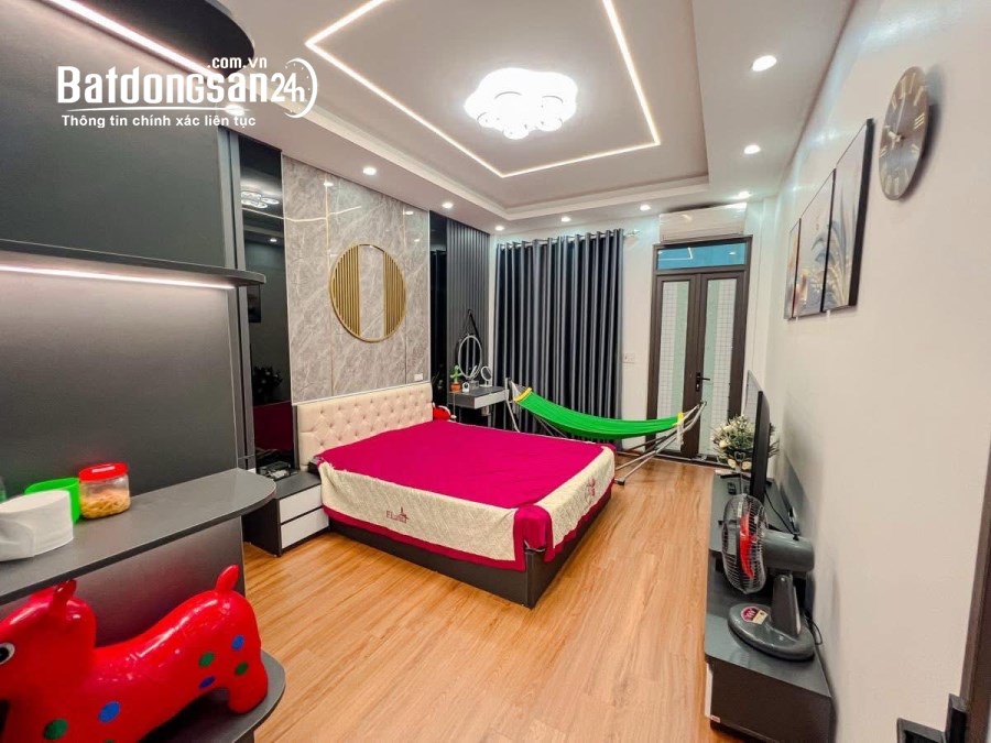 BÁN NHÀ ĐẶNG TIẾN ĐÔNG ĐỐNG ĐA VỈA HÈ KINH DOANH MẶT PHỐ Ô TÔ TRÁNH 25M 5T CHỈ 8TỶ