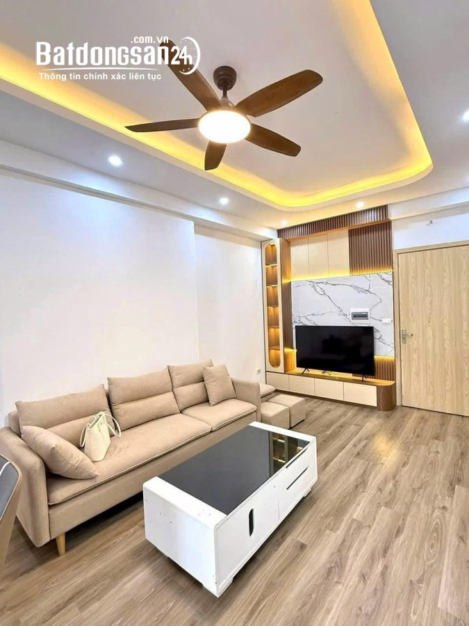 Chính Chủ Bán Căn Hộ 2PN DT 72m2 Full Nội Thất Tòa HH03E KĐT Thanh Hà - Giá Tốt!
