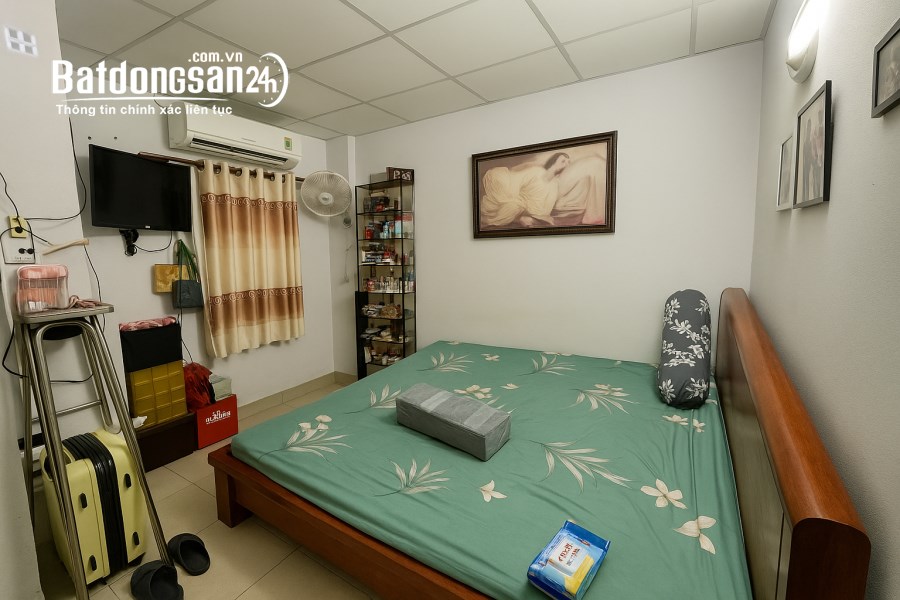 Kế Emart Gò Vấp, Phạm Văn Chiêu, Phường 12, Quận Gò Vấp