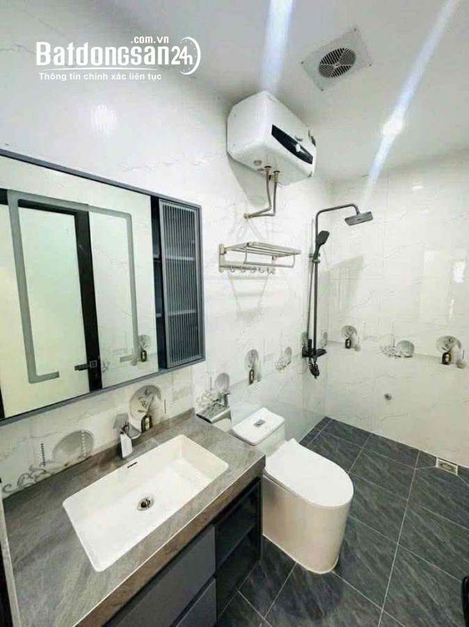 Bán nhà Đường Đông Thắng, Phường Đức Thắng, Quận Bắc Từ Liêm