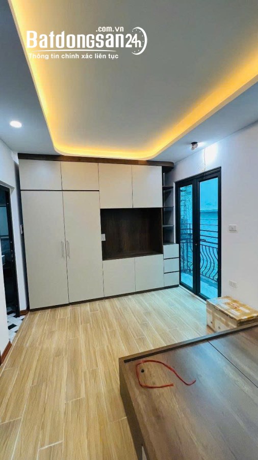 Nhà Mới Quan Nhân – Thanh Xuân, 32m² x 5T – MT 5.2m – Thang Máy – Full Nội Thất – 8.2 Tỷ