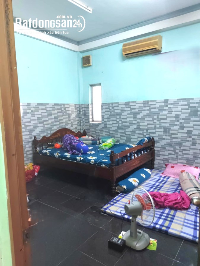 Kế Emart Gò Vấp Phan Huy Ích nhà đẹp lung linh DT 5x15 x3 tầng hơn 5 tỷ 