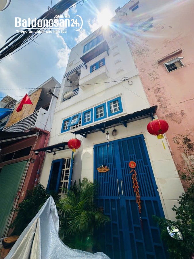 BÁN NHÀ HOÀNG VĂN THỤ P9 PHÚ NHUẬN HXH 30M2 4 TẦNG NHỈNH 5 TỶ