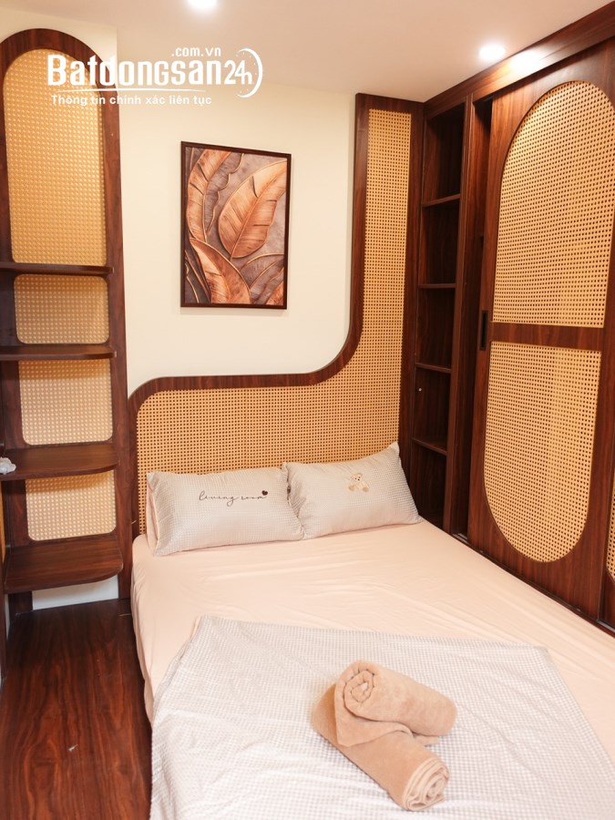 Bán tòa nhà để ở kết hợp căn hộ studio cho thuê dài hạn/ngắn hạn phố Khâm Thiên
