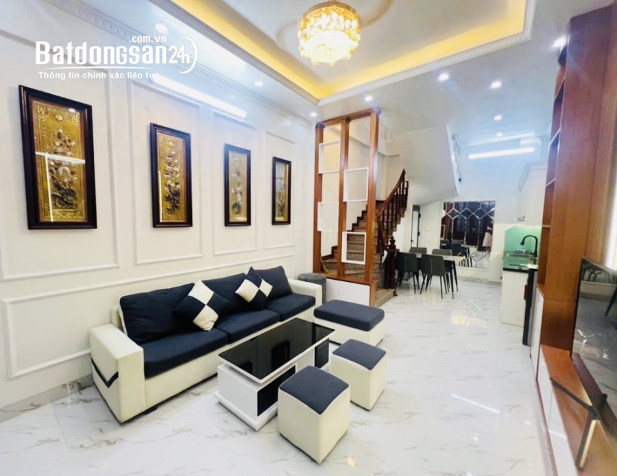 Bán Nhà Thụy Khuê- Nhà Đẹp Long Lanh- Sẵn Về Ở Ngay- 5 Tầng- 7 Tỷ