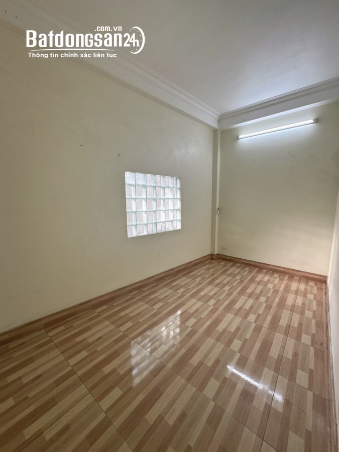 🏠 BÁN NHÀ NGỌC THỤY LONG BIÊN – 38m² x 4T, 4PN, GẦN Ô TÔ 10m– 7.65 Tỷ   