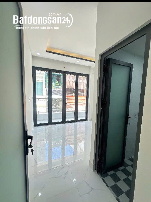 Bán nhà Đường Nguyễn Thị Tần, Phường 3, Quận 8