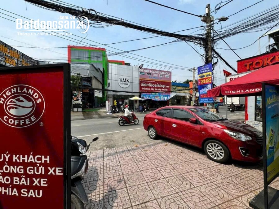 BÁN GẤP Góc hai mặt tiền Đỗ Xuân Hợp, Phước Long B, Quận 9 (TP. Thủ Đức). 