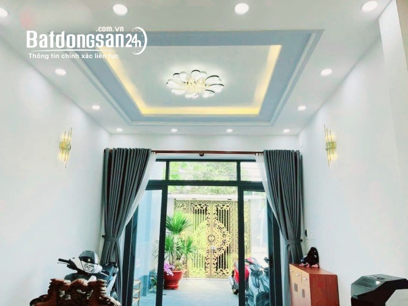 Bán nhà mặt phố Linh Tây, Thủ Đức, 106m², sổ hồng, 12.2 tỷ, Đường Số 4