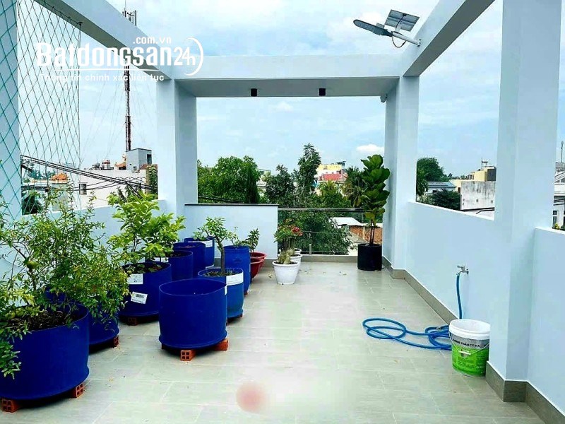 Bán nhà mặt phố Linh Tây, Thủ Đức, 106m², sổ hồng, 12.2 tỷ, Đường Số 4