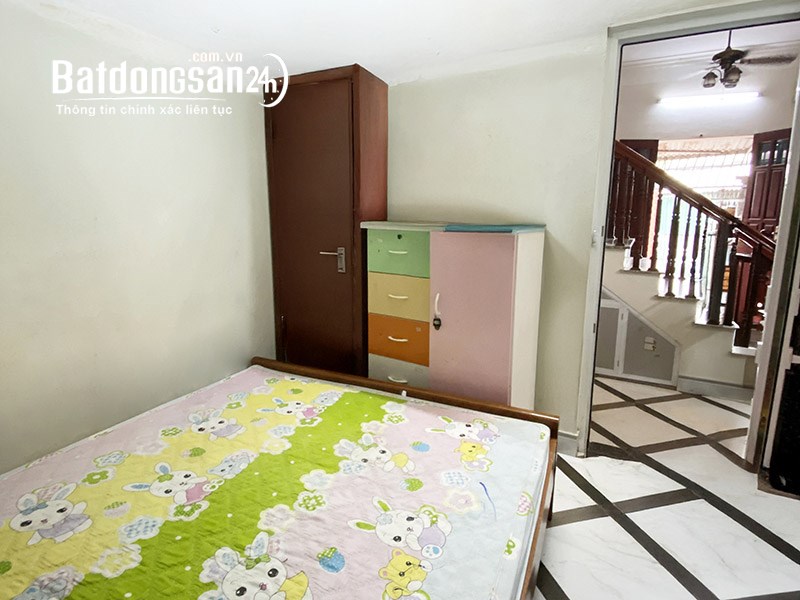 Bán nhà 5 T  Phố Dịch Vọng Hậu, Phường Dịch Vọng Hậu, Quận Cầu Giấy