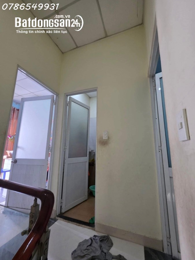 Bán nhà 75m2 ngay Cao Đẳng Công Thương  Đỗ Xuân Hợp, Phước Long