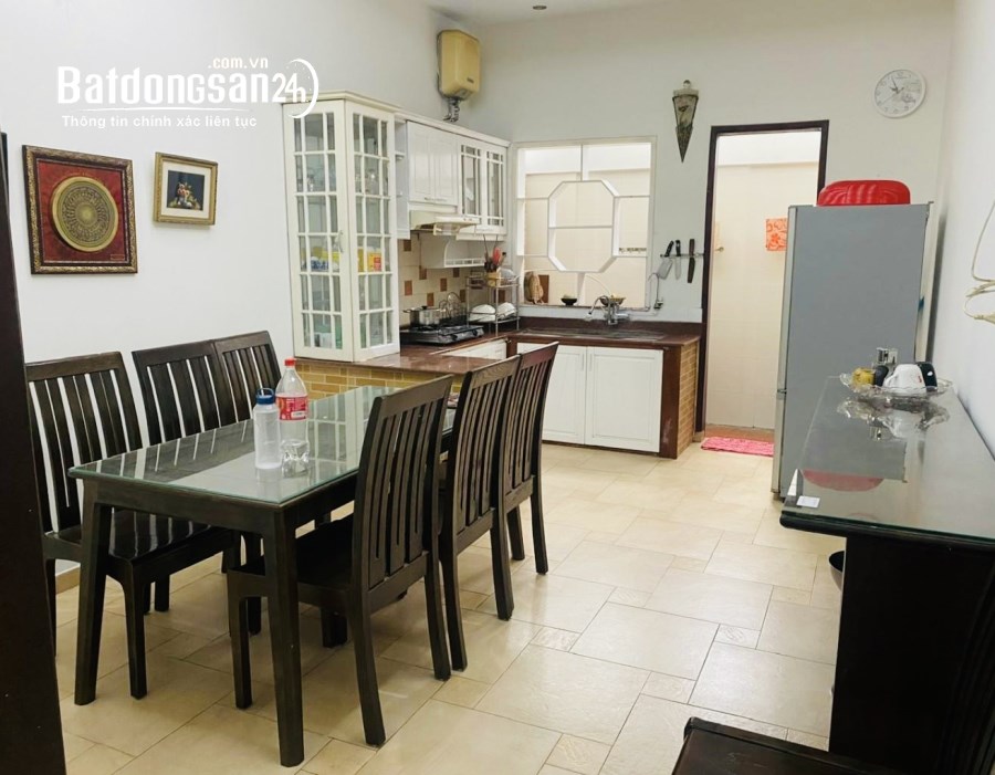 Bán Nhà 4 Tầng- Gần Phố Nguyễn Khánh Toàn- 45m- 9,x Tỷ (x Tiểu Học)