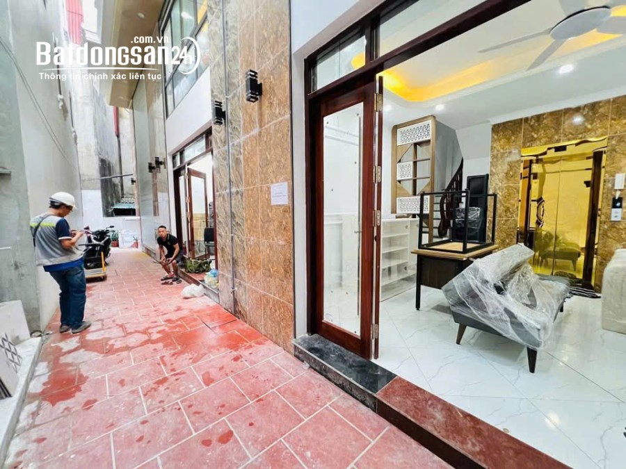 Bán nhà Đường Cổ Nhuế, Phường Cổ nhuế 2, Quận Bắc Từ Liêm, 36M2, 6T, MT 3,5M - 8,7 TỶ