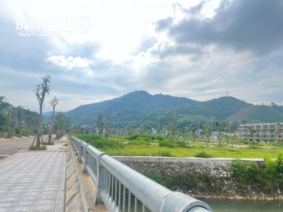 Bán đất nền phân lô Aqua Garden, Đường An Dương Vương, TP Hòa Bình, giá từ 19tr/m2