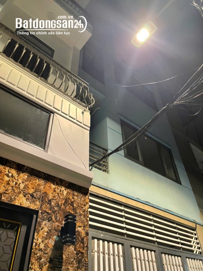 Nhà Hiếm Còn Sót Lại Cổ Nhuế - Đông Ngạc, Hà Nội - 48m2 - 4 Tầng - 9.9 Tỷ
