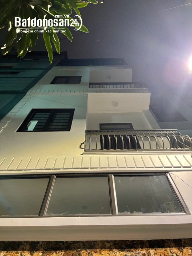Nhà Hiếm Còn Sót Lại Cổ Nhuế - Đông Ngạc, Hà Nội - 48m2 - 4 Tầng - 9.9 Tỷ