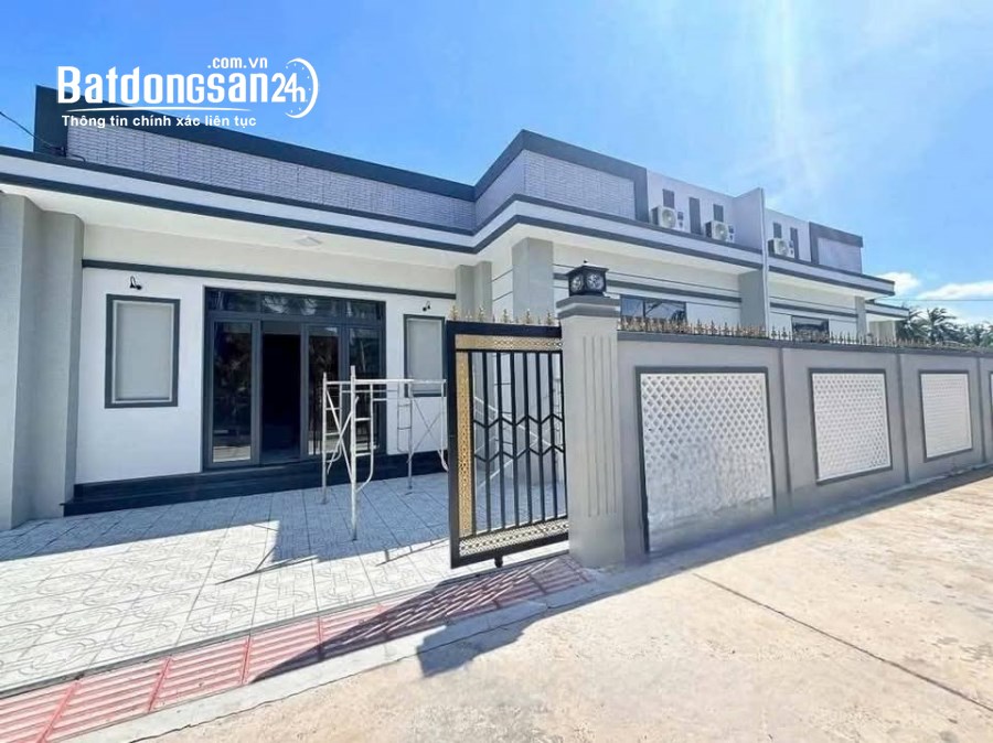 Bán nhà Chợ Lạc Hồng cũ, Phường Phú Khương (Tp Bến Tre), Vĩnh Long